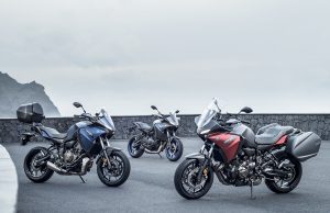 Yamaha yeni kampanyasıyla Yamaha Kasko ile yüzde 50’ye varan fiyat avantajı ile motosiklet sahiplerini yollarda oluşabilecek risklere karşı güvence altına alıyor. Tüm Yamaha modelleri için geçerli bu fırsattan kaskosunu yenilemek isteyen ya da yeni kasko yaptırmak isteyenler Haziran sonuna kadar yararlanabilecek. Covid-19 Pandemi döneminde sunduğu farklı hizmet ve kampanyalarla müşterilerinin yanında olan Yamaha Motor, şimdi de Yamaha Kasko’da yüzde 50’ye varan avantajlarla Yamaha güvencesi altına girmek isteyenlere önemli bir fırsat sunuyor. Haziran sonuna kadar tüm modellerde geçerli olacak yeni kampanyadan yararlanabilmek için en yakın yetkili Yamaha bayisi ile iletişime geçmek yeterli. Müşteri memnuniyetini tüm hizmet süreçlerinde ilk sıraya alan Yamaha Motor’un Kasko hizmetleri de özellikle Yamaha kullanıcılarının ihtiyaçları gözetilerek için tasarlandı. Kasko yaptırma sürecini kolaylaştıran Yamaha, motosiklet sahiplerini oluşabilecek risklere karşı yüksek seviyede güvenceye alarak koruma sağlıyor.