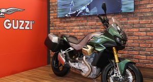 Moto Guzzi Mandello