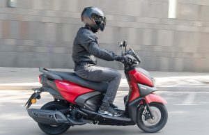 Yamaha RayZR