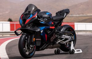 Yeni BMW M 1000 RR