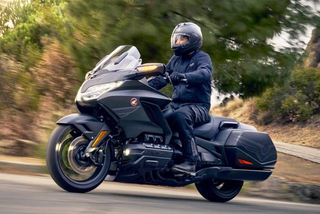 HONDA GL1800 GOLD WING BAGGER